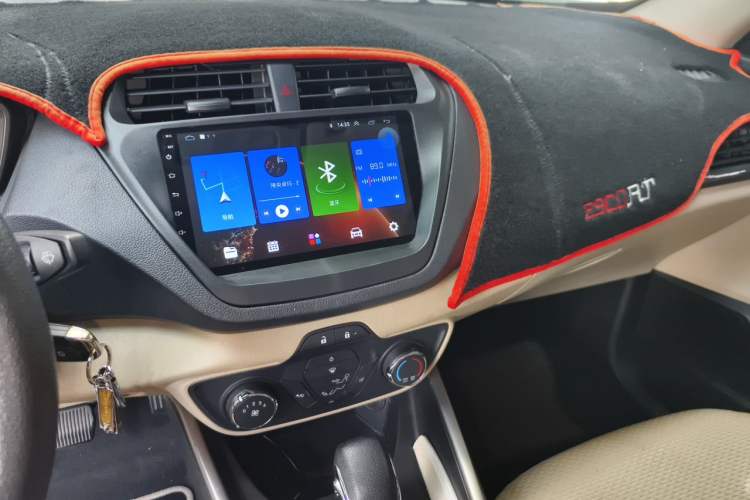 Used Ford Escort 2017 Revised Version 1.5L Automatic Comfort Edition Audio And AC Panel
