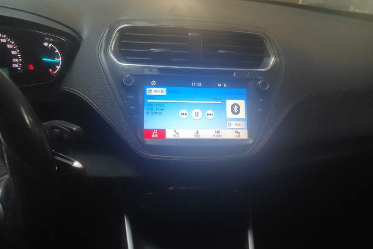 Used Ford Escort 2017 Happy Edition 1.5L Manual Fashion Model Audio And AC Panel