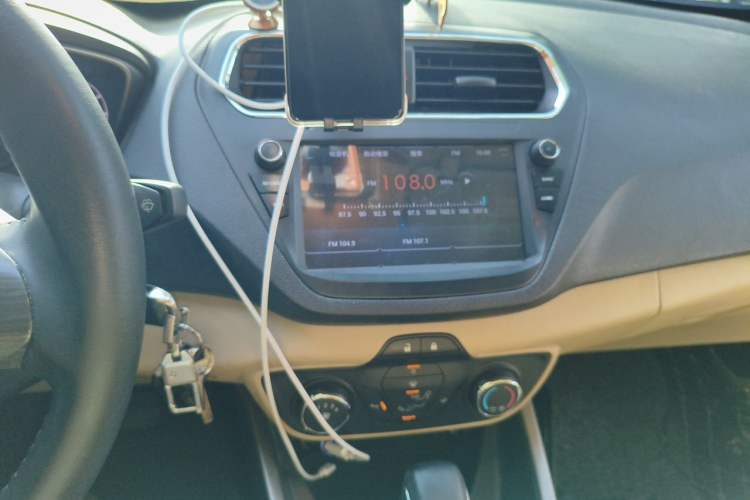 Used Ford Escort 2017 Revised Version 1.5L Automatic Comfort Edition Audio And AC Panel