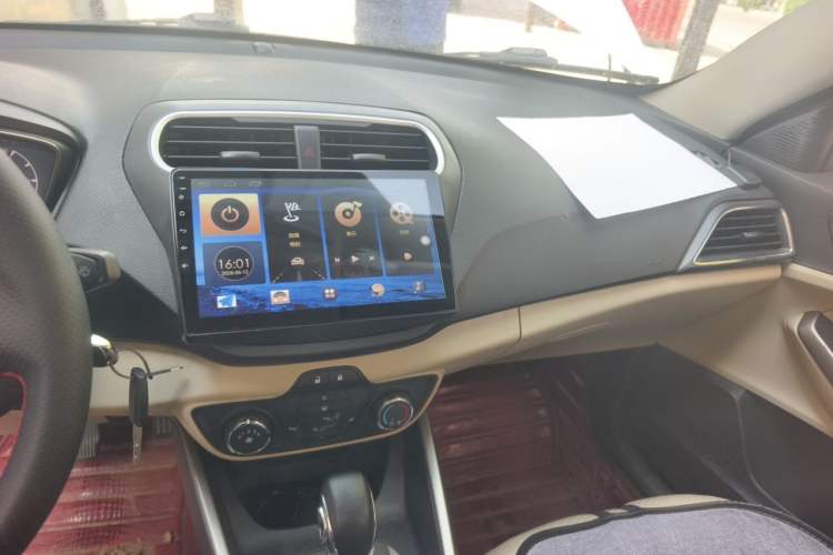 Used Ford Escort 2017 Revised Version 1.5L Automatic Comfort Edition Audio And AC Panel