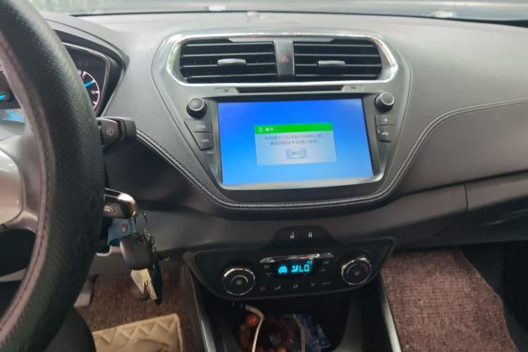 Used Ford Escort 2017 Happy Edition 1.5L Manual Fashion Model Audio And AC Panel