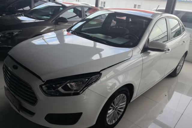 Ojetý Ford Escort 2017 Revised Version 1.5L Automatic Comfort Edition