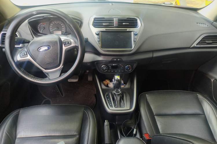 Used Ford Escort 2017 Happiness Edition 1.5L Automatic Fashion Version Center Console