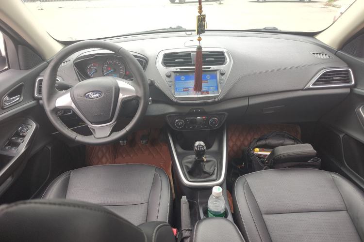 Used Ford Escort 2017 Happy Edition 1.5L Manual Fashion Model Center Console