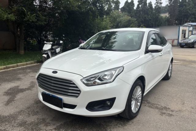 Ojetý Ford Escort 2017 1.5L Automatic Comfort Model