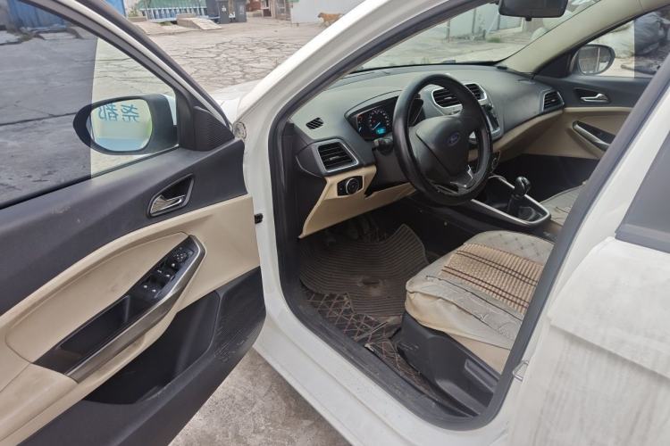 Used Ford Escort 2017 Revised Version 1.5L Manual Comfort Edition Driver Seat