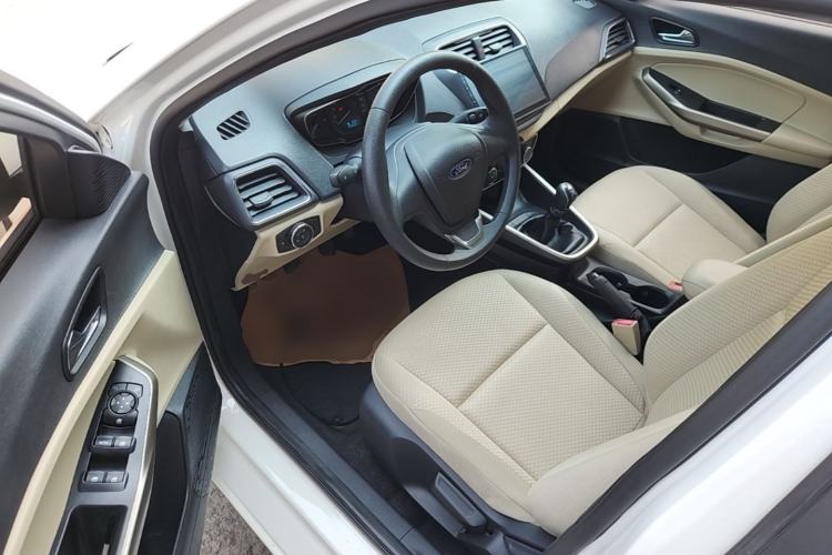 Used Ford Escort 2017 Revised Version 1.5L Manual Comfort Edition Driver Seat