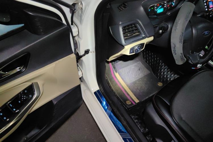 Used Ford Escort 2017 1.5L Automatic Comfort Model Driver Seat