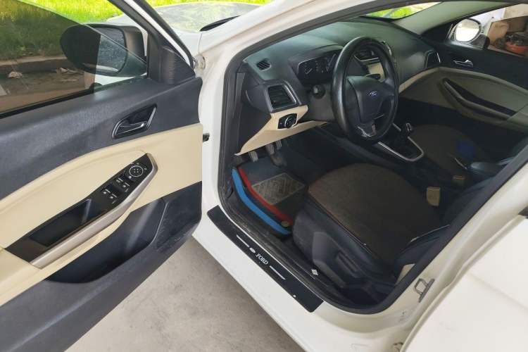 Used Ford Escort 2017 1.5L Manual Comfort Model Driver Seat