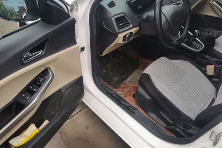 Used Ford Escort 2017 Revised Version 1.5L Manual Comfort Edition Driver Seat