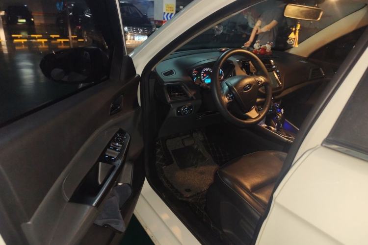 Used Ford Escort 2017 Happiness Edition 1.5L Automatic Fashion Version Driver Seat