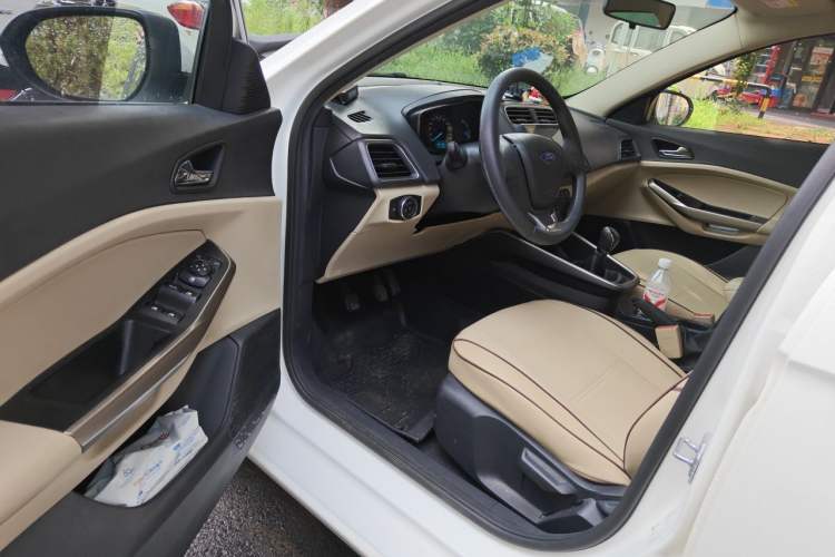 Used Ford Escort 2017 Revised Version 1.5L Manual Comfort Edition Driver Seat