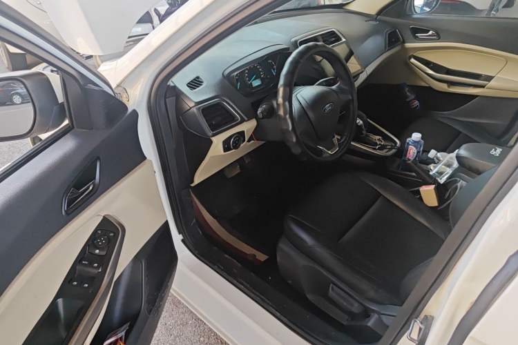 Used Ford Escort 2017 Revised Version 1.5L Automatic Comfort Edition Driver Seat