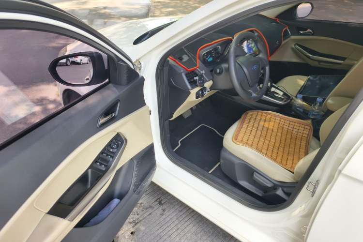 Used Ford Escort 2017 Revised Version 1.5L Automatic Comfort Edition Driver Seat