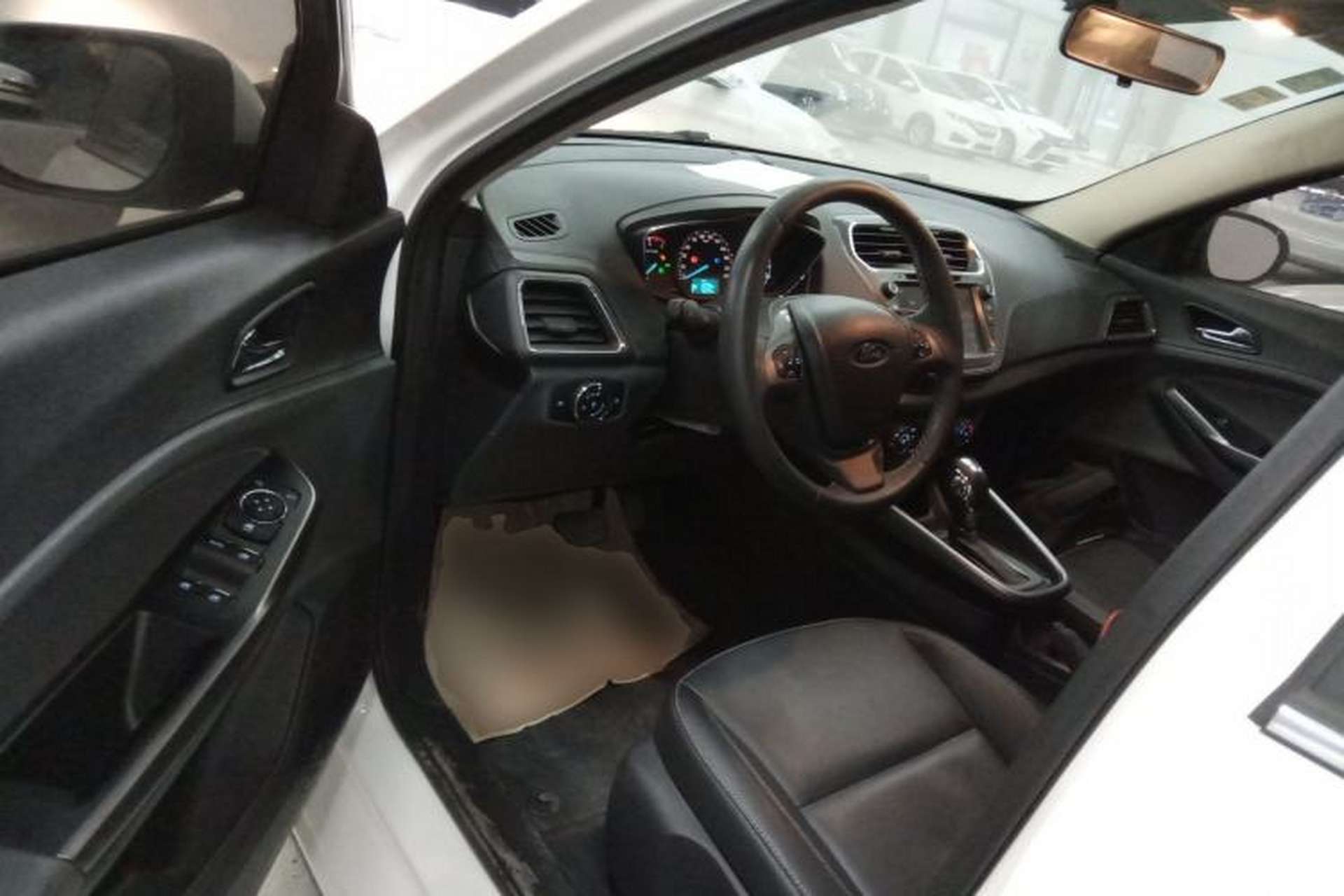 Used Ford Escort 2017 Happiness Edition 1.5L Automatic Fashion Version Driver Seat