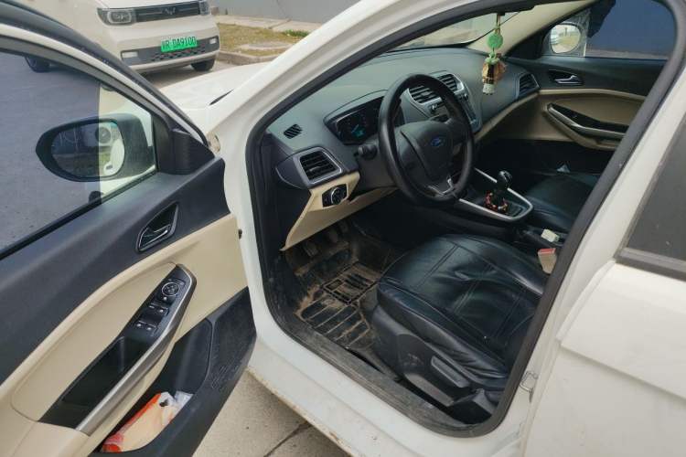 Used Ford Escort 2017 1.5L Manual Comfort Model Driver Seat
