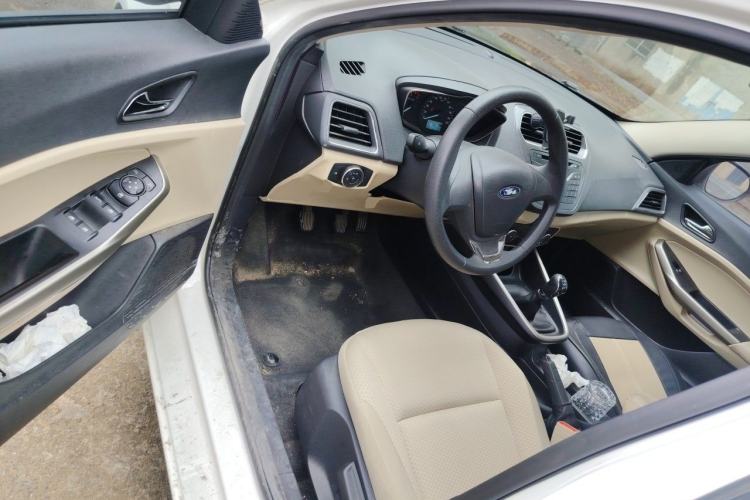 Used Ford Escort 2017 Revised Version 1.5L Manual Comfort Edition Driver Seat