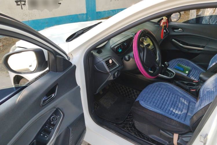 Used Ford Escort 2017 Happy Edition 1.5L Manual Fashion Model Driver Seat