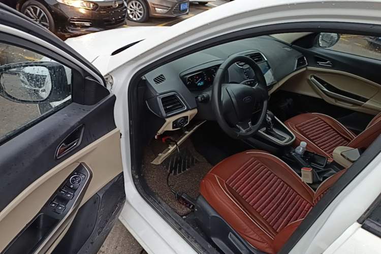 Used Ford Escort 2017 1.5L Automatic Comfort Model Driver Seat