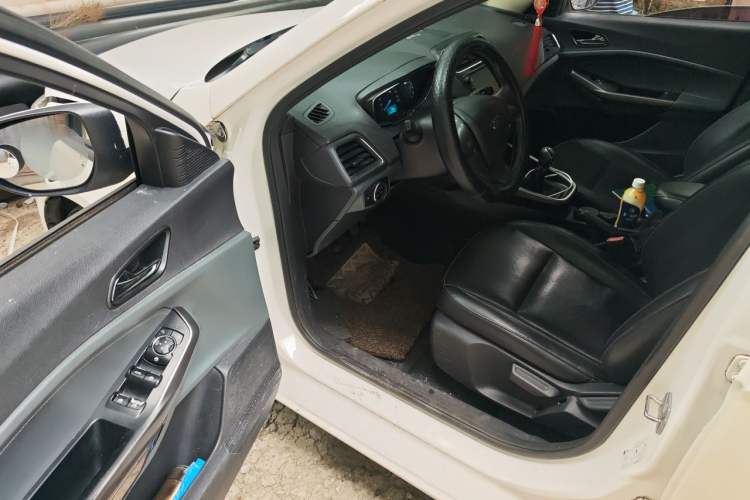 Used Ford Escort 2017 Happy Edition 1.5L Manual Fashion Model Driver Seat