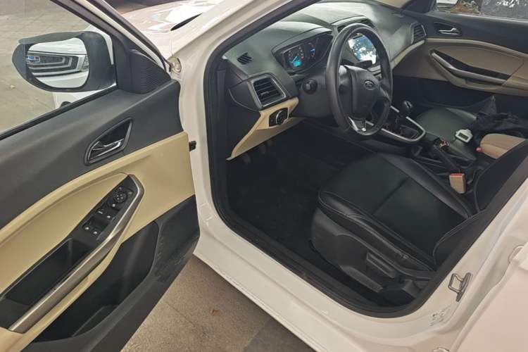 Used Ford Escort 2017 Revised Version 1.5L Manual Comfort Edition Driver Seat