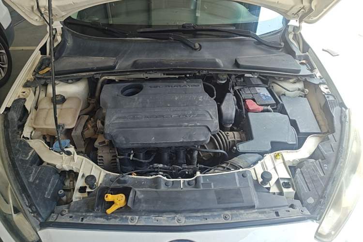 Used Ford Escort 2017 Happiness Edition 1.5L Automatic Fashion Version Engine Bay