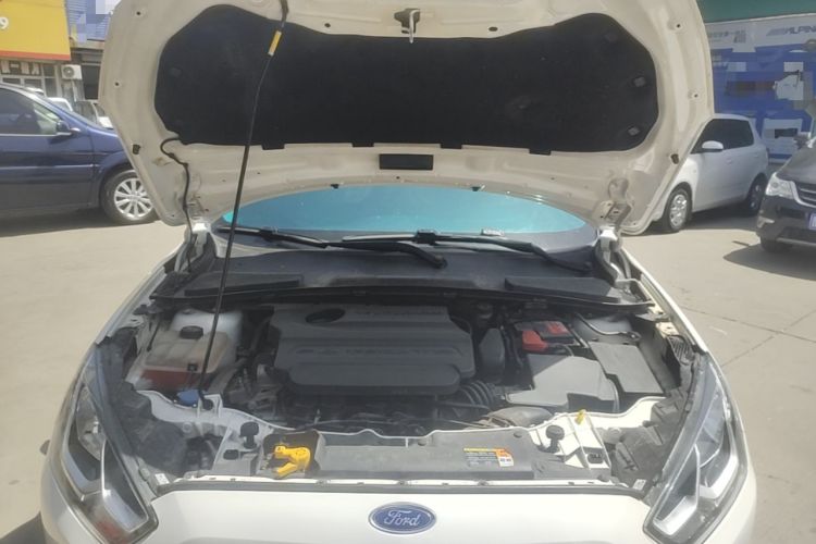 Used Ford Escort 2017 Happiness Edition 1.5L Automatic Fashion Version Engine Bay