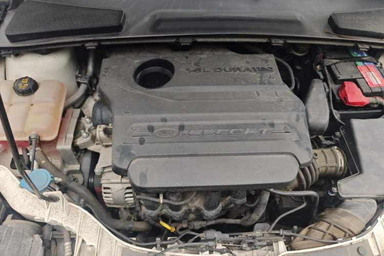 Used Ford Escort 2017 Happiness Edition 1.5L Automatic Fashion Version Engine Bay