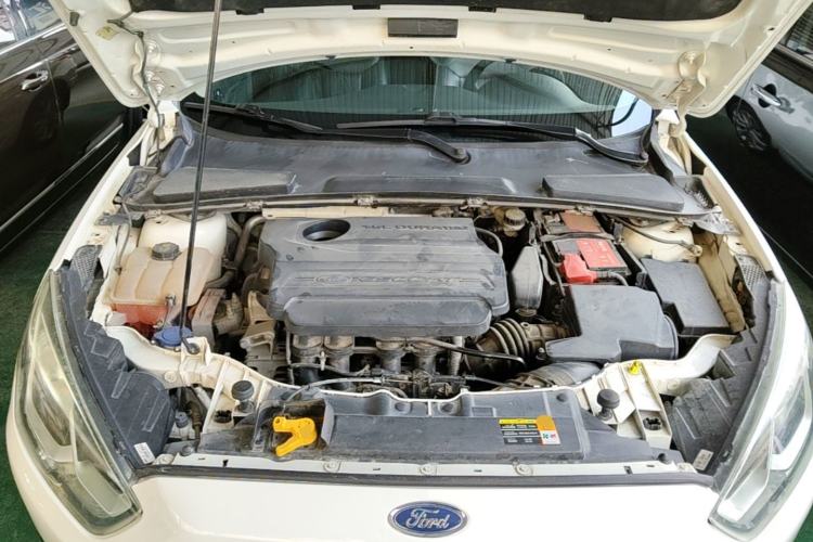 Used Ford Escort 2017 Happiness Edition 1.5L Automatic Fashion Version Engine Bay