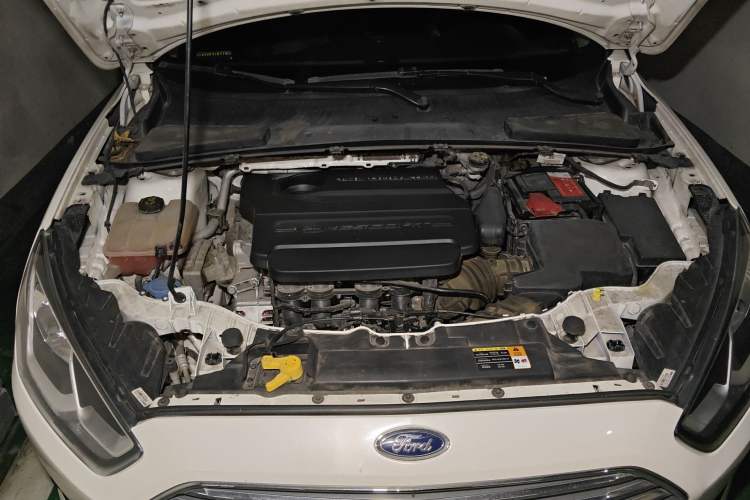 Used Ford Escort 2017 Happiness Edition 1.5L Automatic Fashion Version Engine Bay
