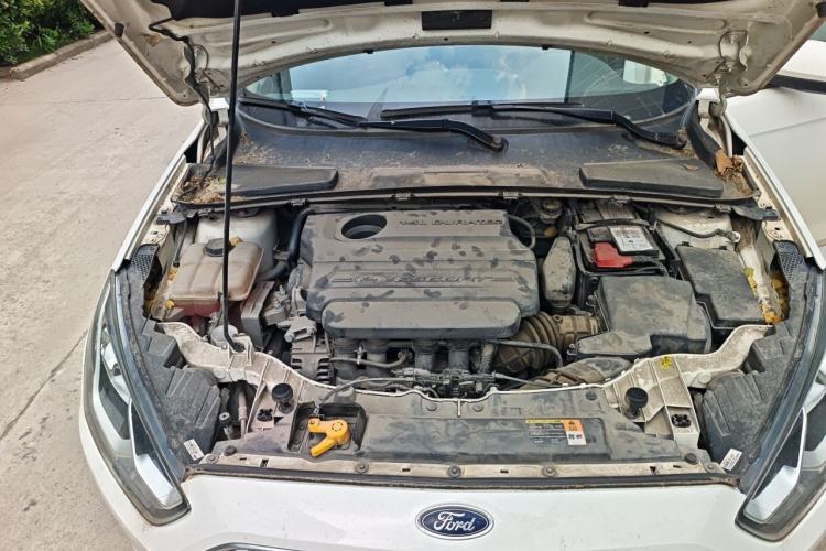 Used Ford Escort 2017 Happiness Edition 1.5L Automatic Fashion Version Engine Bay