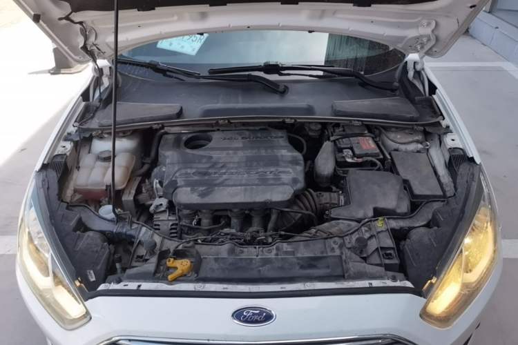 Used Ford Escort 2017 Happiness Edition 1.5L Automatic Fashion Version Engine Bay