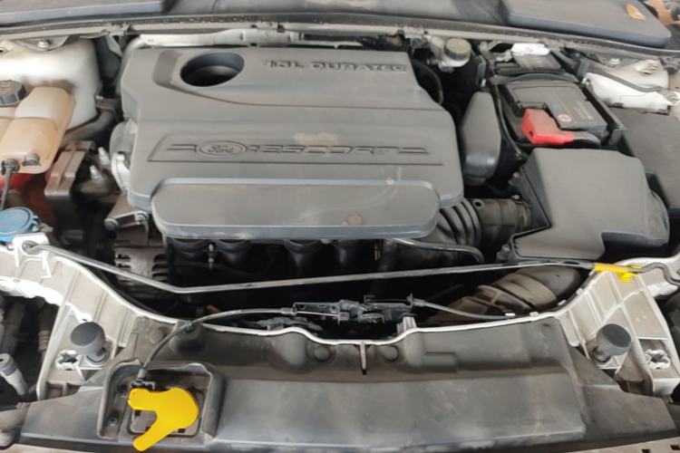 Used Ford Escort 2017 1.5L Automatic Comfort Model Engine Bay