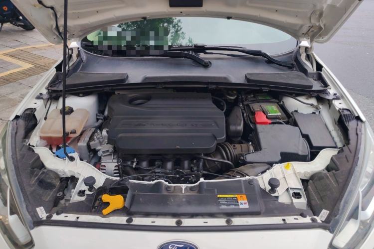 Used Ford Escort 2017 Happiness Edition 1.5L Automatic Fashion Version Engine Bay