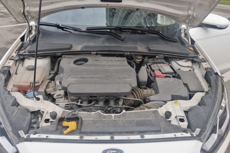 Used Ford Escort 2017 1.5L Automatic Comfort Model Engine Bay
