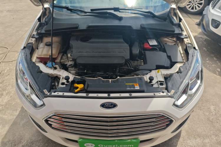 Used Ford Escort 2017 Happiness Edition 1.5L Automatic Fashion Version Engine Bay