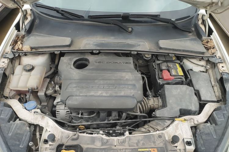 Used Ford Escort 2017 1.5L Manual Comfort Model Engine Bay