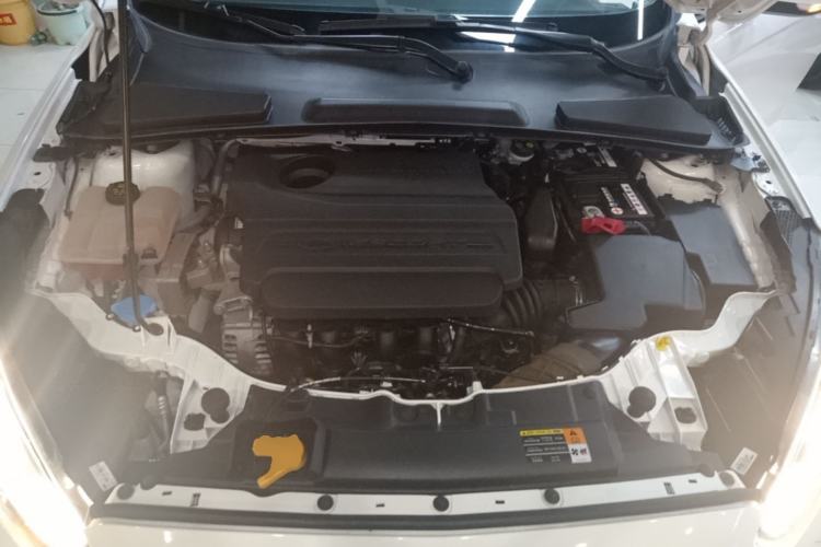 Used Ford Escort 2017 Happiness Edition 1.5L Automatic Fashion Version Engine Bay