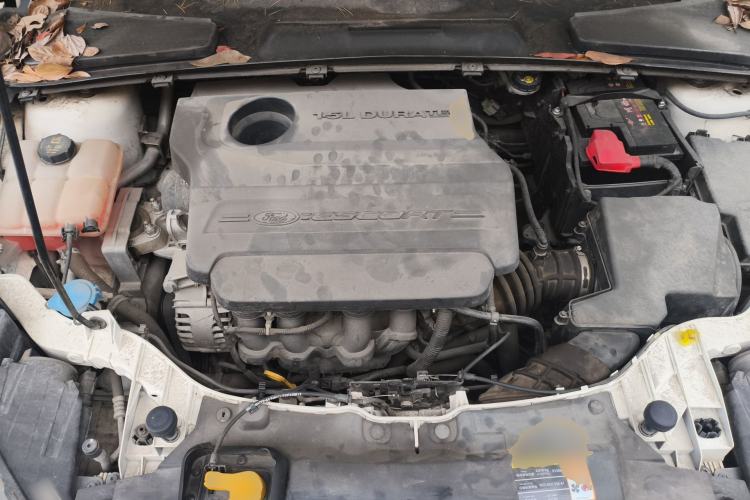 Used Ford Escort 2017 1.5L Manual Comfort Model Engine Bay