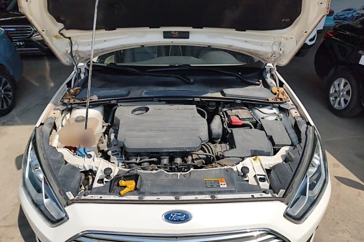 Used Ford Escort 2017 1.5L Automatic Comfort Model Engine Bay