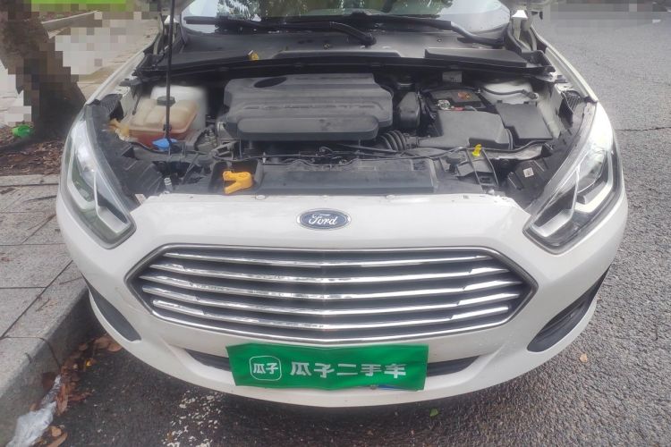 Used Ford Escort 2017 1.5L Automatic Comfort Model Engine Bay