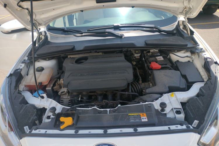 Used Ford Escort 2017 Revised Version 1.5L Manual Comfort Edition Engine Bay