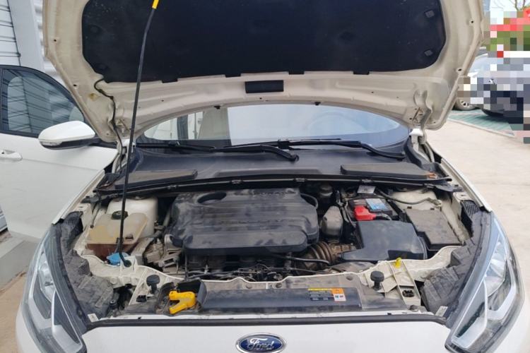 Used Ford Escort 2017 1.5L Automatic Comfort Model Engine Bay