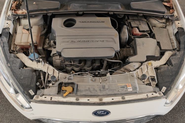 Used Ford Escort 2017 1.5L Automatic Comfort Model Engine Bay