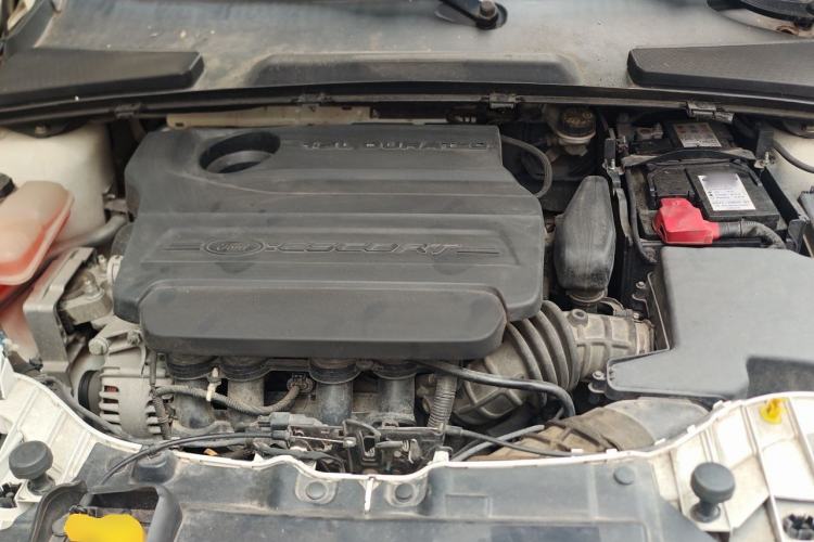 Used Ford Escort 2017 Happiness Edition 1.5L Automatic Fashion Version Engine Bay