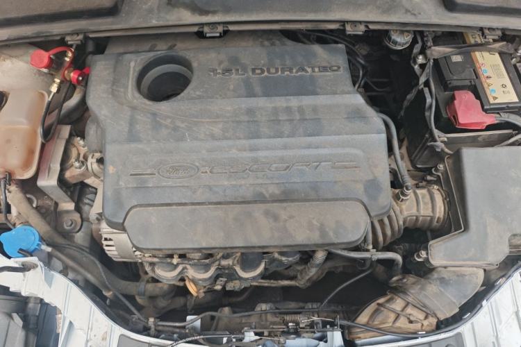 Used Ford Escort 2017 1.5L Manual Comfort Model Engine Bay