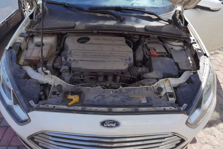 Used Ford Escort 2017 1.5L Automatic Comfort Model Engine Bay