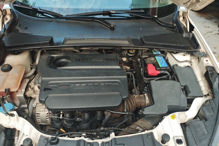 Used Ford Escort 2017 Revised Version 1.5L Manual Comfort Edition Engine Bay