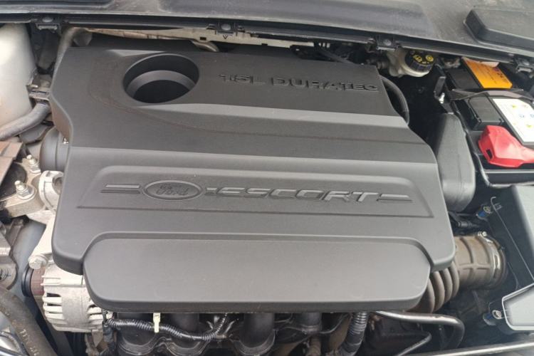 Used Ford Escort 2017 Happiness Edition 1.5L Automatic Fashion Version Engine Bay