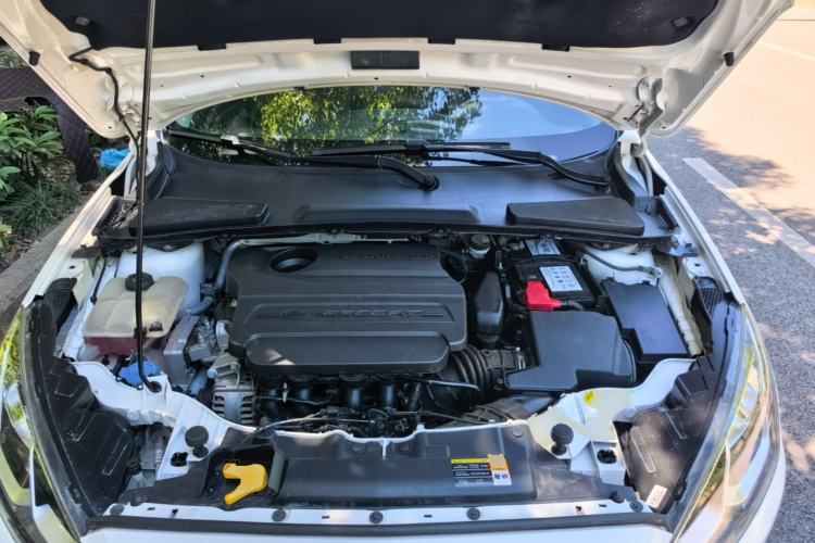 Used Ford Escort 2017 Happiness Edition 1.5L Automatic Fashion Version Engine Bay